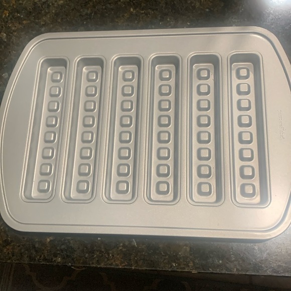 Pampered Chef Other - Pampered chef waffle stick pan.
